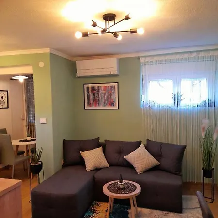 Apartman Bartol Gospic Exterior photo